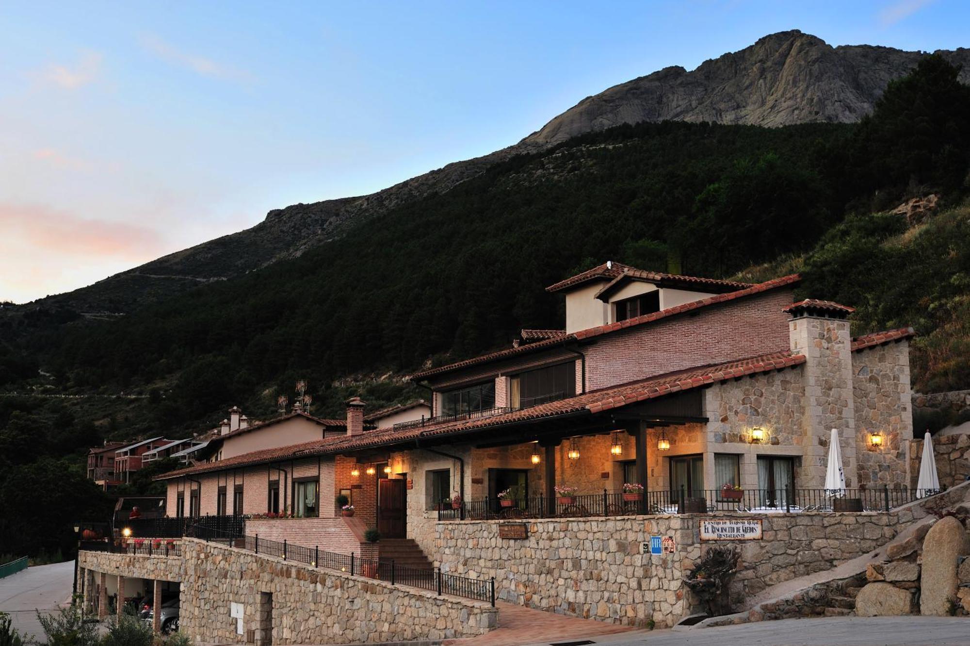 格雷多斯林孔西托乡村酒店 Cuevas Del Valle 外观 照片
